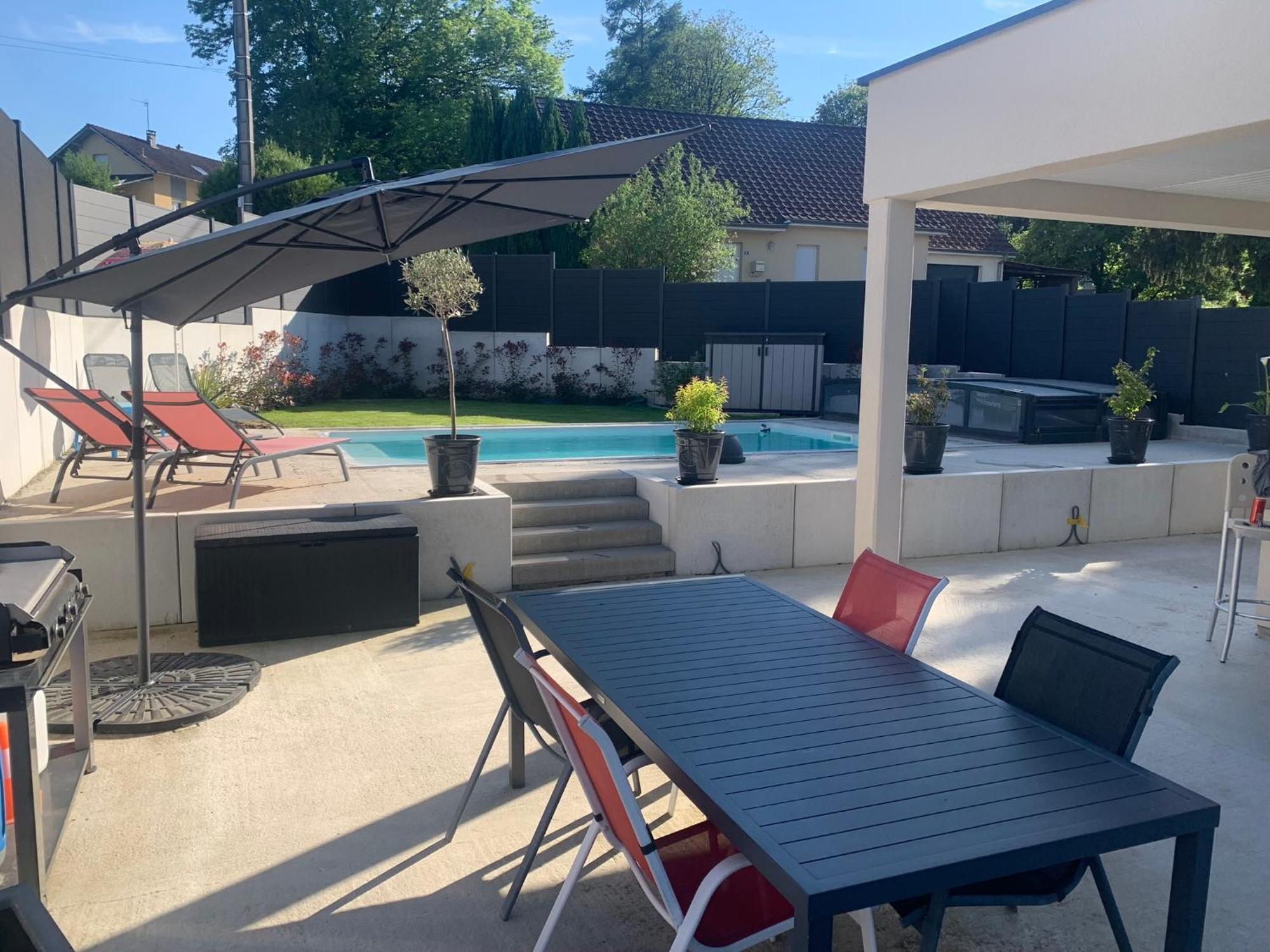 Superbe Avec Piscine Proche De Belfort Meroux